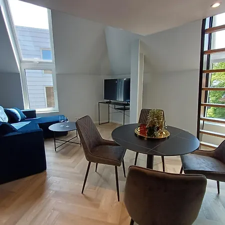 Luise Luxe