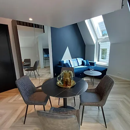 Luise Luxe Apartament *