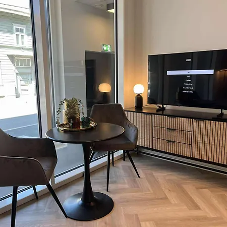Luise Luxe Apartment *