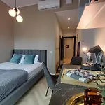 Luise Luxe Apartamento *