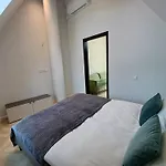 Luise Luxe Reval